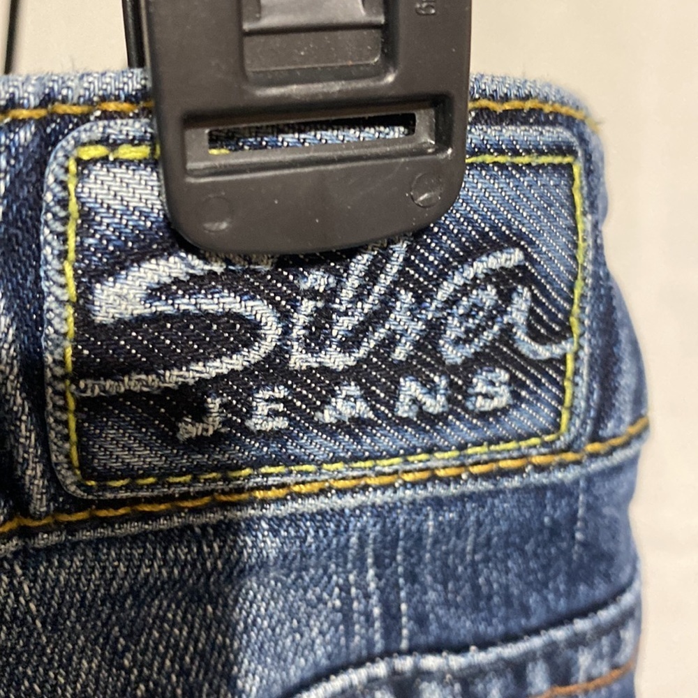 Silver Jeans - Picture 3 of 9